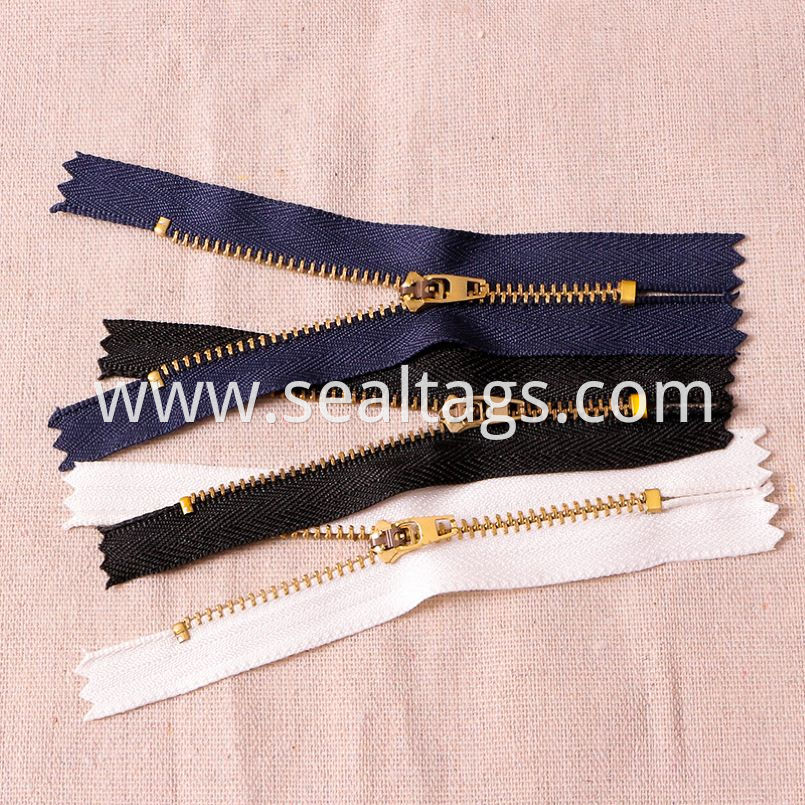 What Is A Coil Zipper